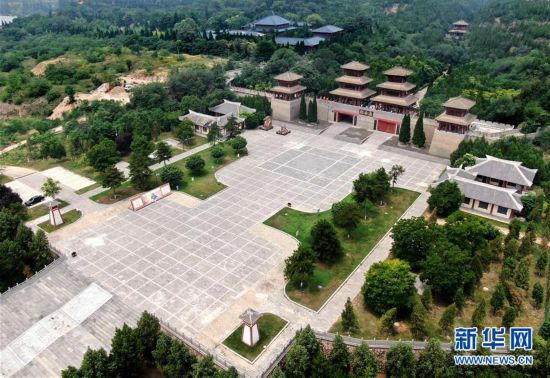 这是6月13日拍摄的函谷关历史文化旅游区(无人机照片).