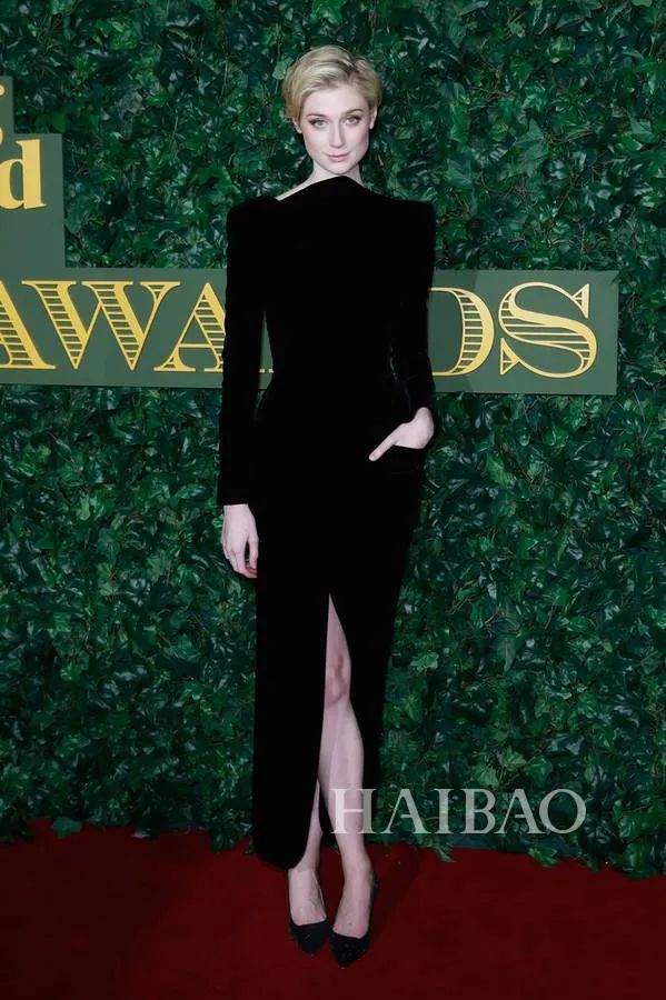 娇嫩大长腿魔鬼身材美到窒息|伊丽莎白·德比齐|信条_新浪新闻