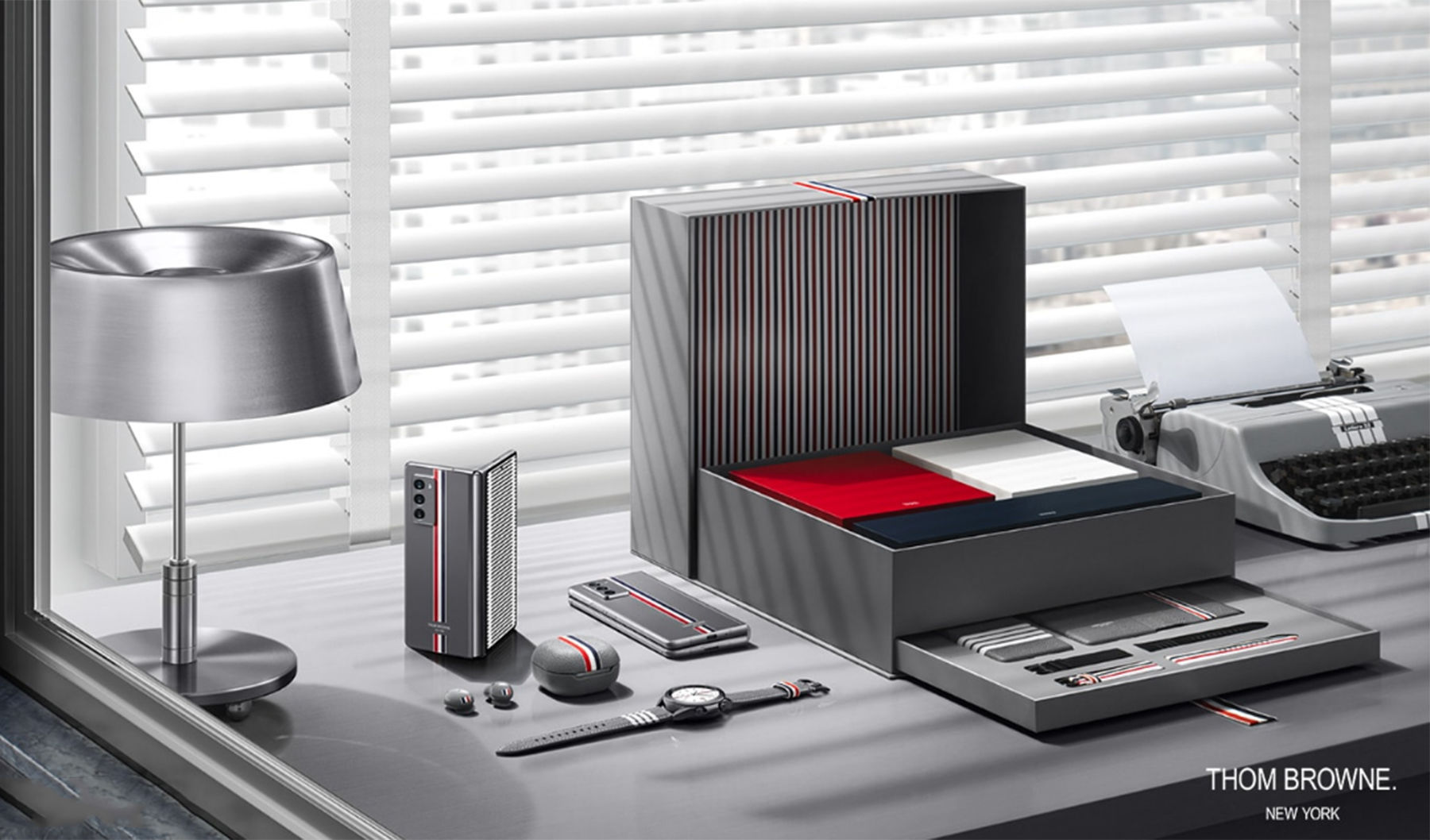 三星galaxy z fold2 5g 来了:120hz 刷新率 更大外屏,almost 最靠谱的