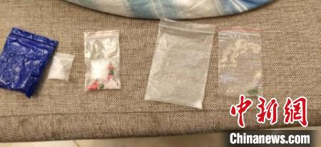 中新网|警方揭秘“绑卡黑洞”:团伙疯狂补卡盗取银行300多万元