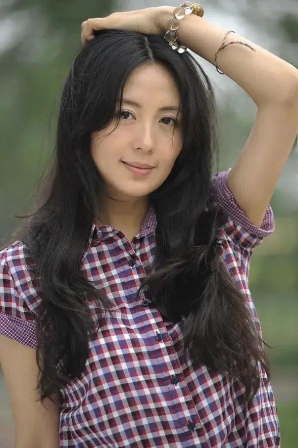 讲真的坏女人专业户的杨童舒年轻时候美成啥样了