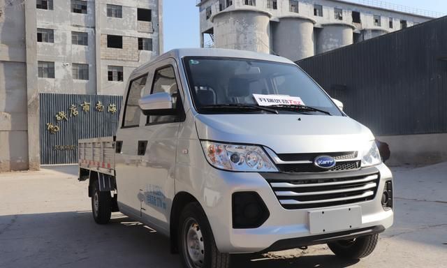 超长货厢 双排空间 创业首选开瑞优劲t52