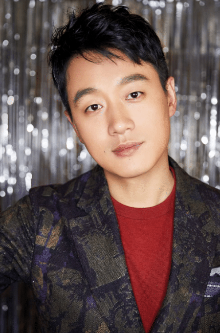 中年男演员中佟大为成大赢家结婚12年无绯闻现有可爱三娃