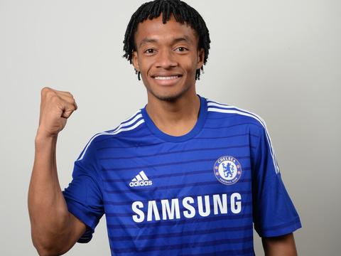 15年夏天,夸德拉多被切尔西租借回了意甲联赛,新东家就是意甲豪门