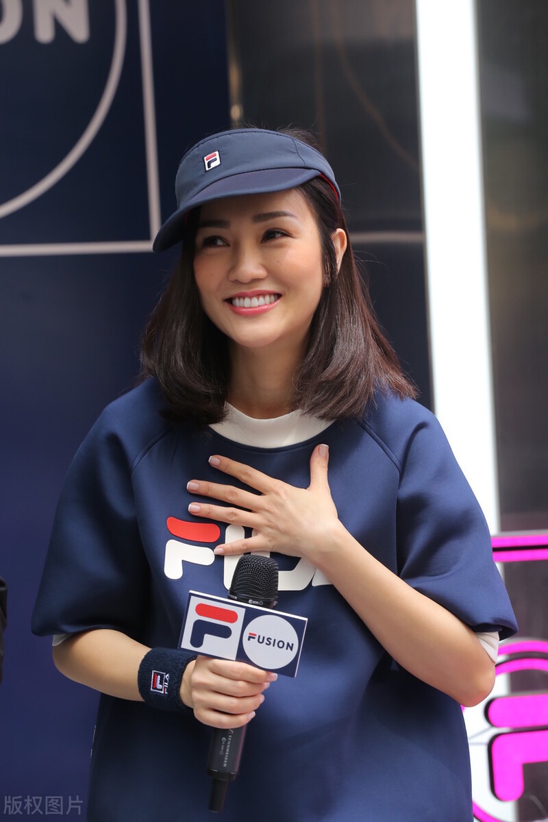 谢安琪,美丽绽放 依然很漂亮|谢安琪_新浪新闻