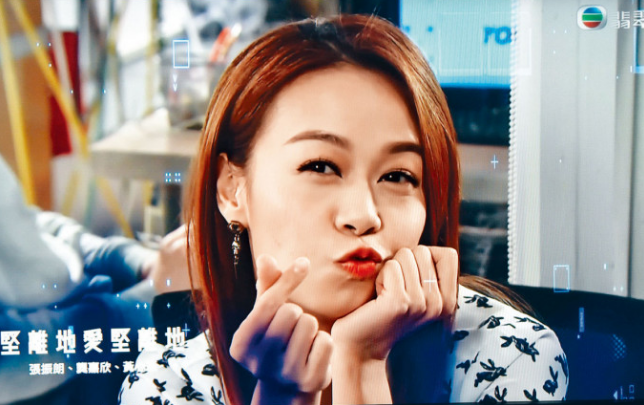 黄心颖与tvb仍有八年合约复出无望求公司放生有意转做幕后