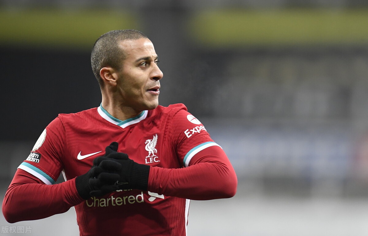 利物浦平纽卡观察:锋线老三叉戟能力真开始下滑了,蒂亚戈是好用