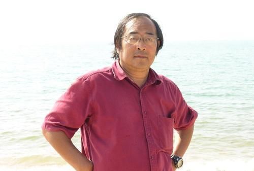 《重案六组》导演叫徐庆东,是王茜的丈夫.