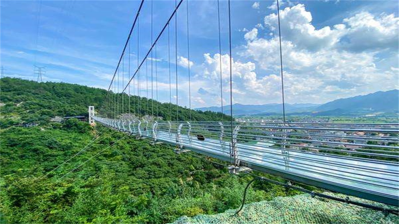 台州玻璃天桥图片