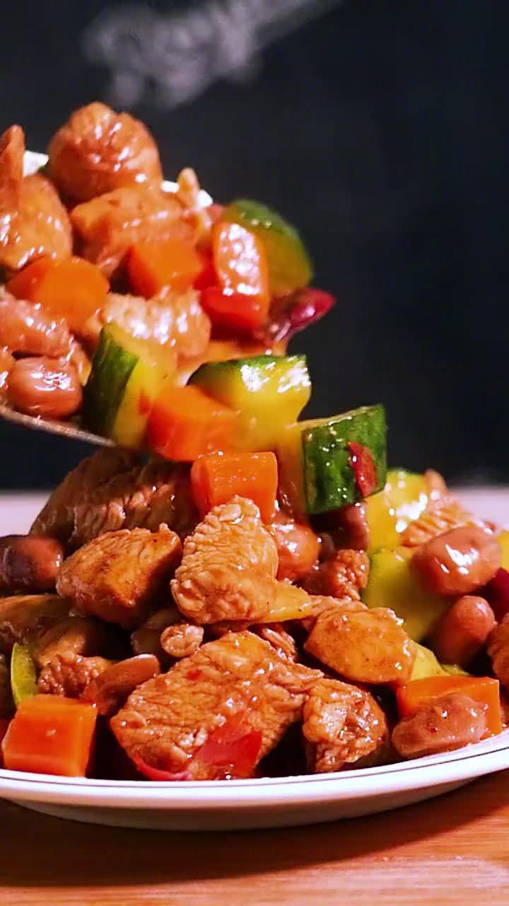 真香来袭!不能错过的美食——腰果炒肉丁