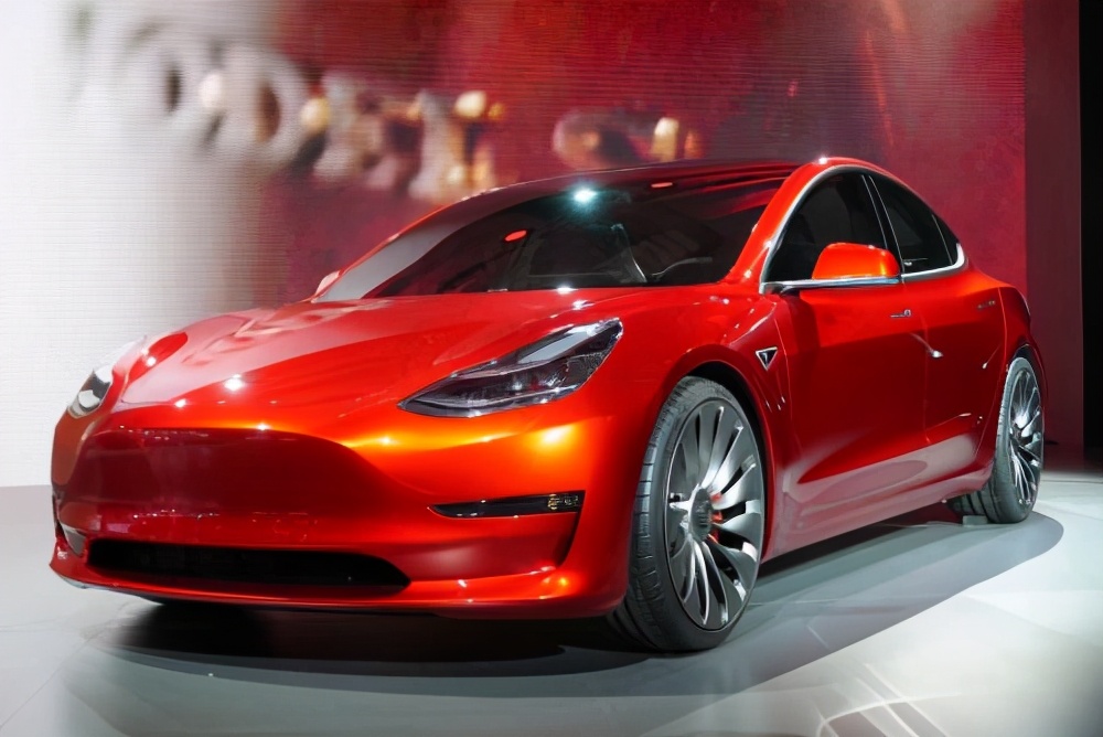 国产特斯拉model y发售 最高降16.51万元 意外不?