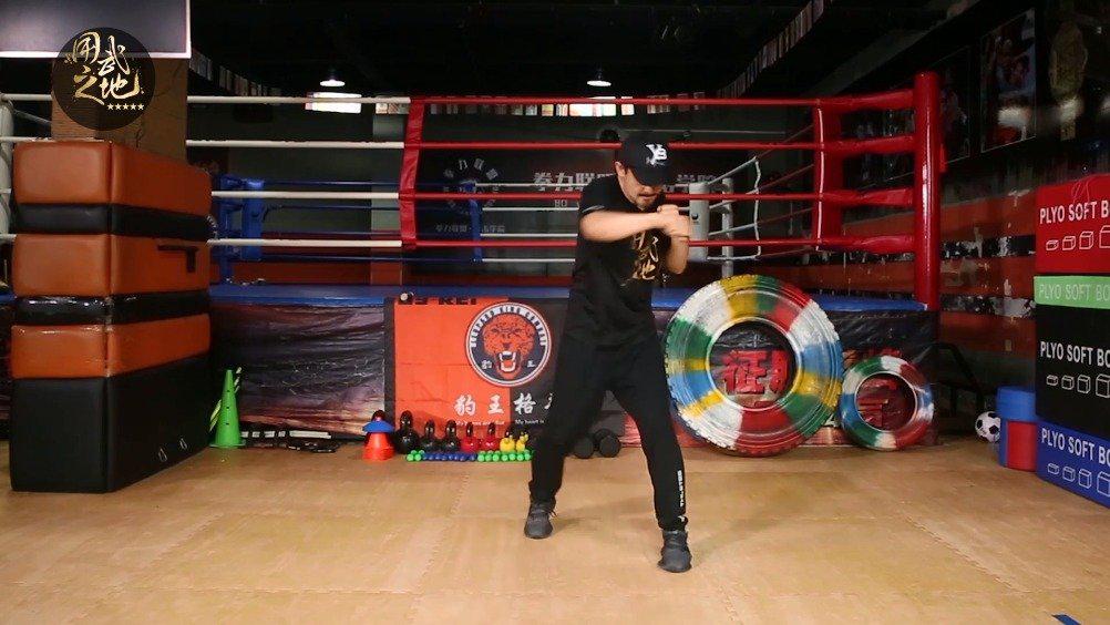 拳击最基础招式,80%的ko都是这两招,练好了你也能打出暴击