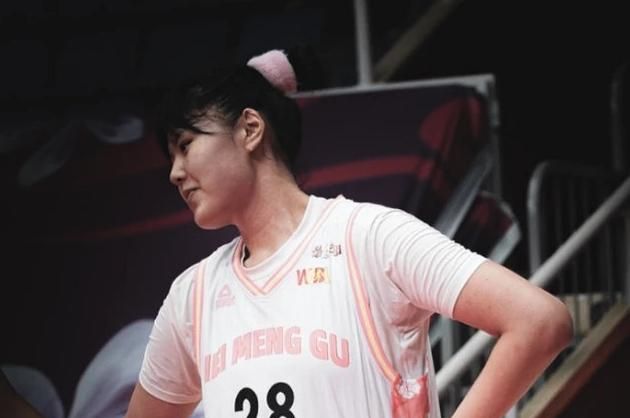 wcba新王诞生!内蒙古女篮总分2-0横扫新疆 夺队史首冠