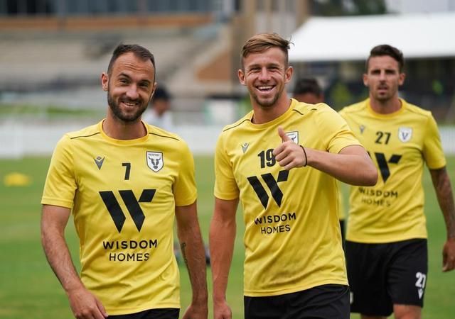 评球家澳超麦克阿瑟vs中央海岸澳超新军初生牛犊不怕虎