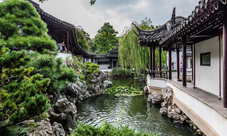 江南一开放式古建筑,有"南都第一园"的美誉,门票30元