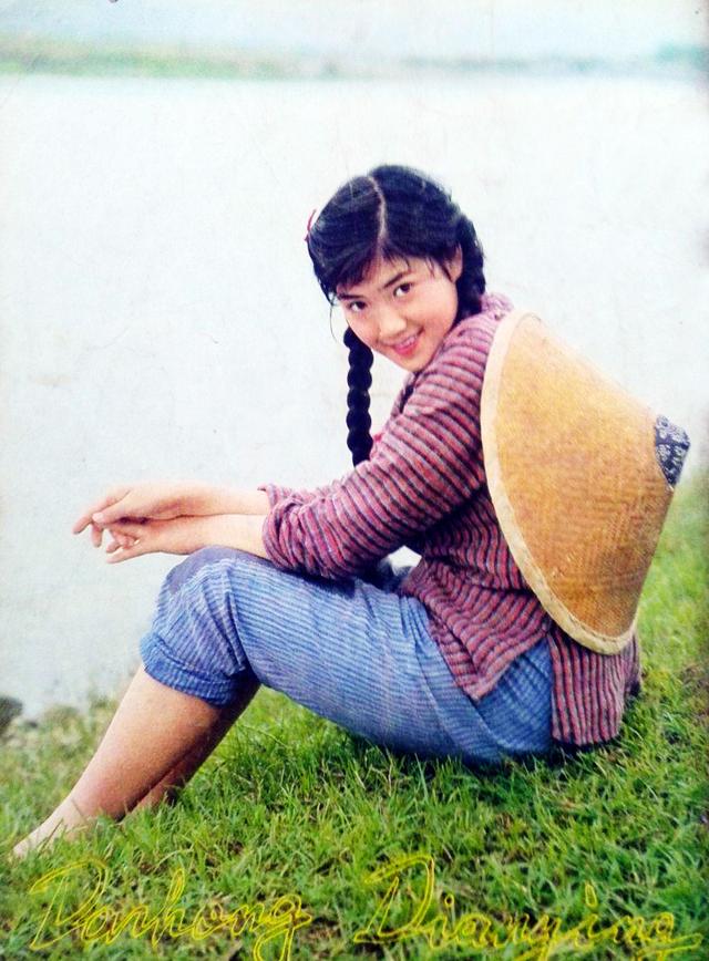 她是80年代最清纯少女电影明星 26岁因病息影 结婚后为何不