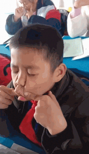 人类幼崽迷惑行为大赏!哈哈哈哈哈哈我已经笑晕了