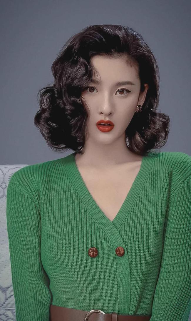 女明星们美炸圈的复古精致感,女生们快来学习这些变美小心机!休闲区蓝鸢梦想 - Www.slyday.coM 女明星们美炸圈的复古精致感,女生们快来学习这些变美小心机!休闲区蓝鸢梦想 - Www.slyday.coM