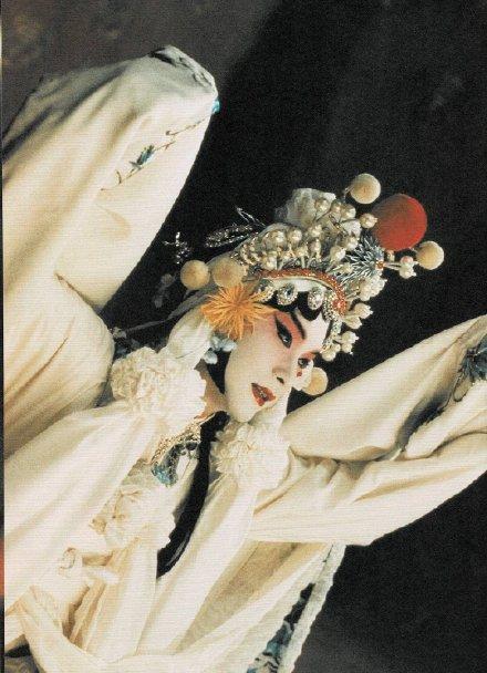 化妆师分享张国荣白蛇京剧照|张国荣|京剧|白蛇_新浪新闻