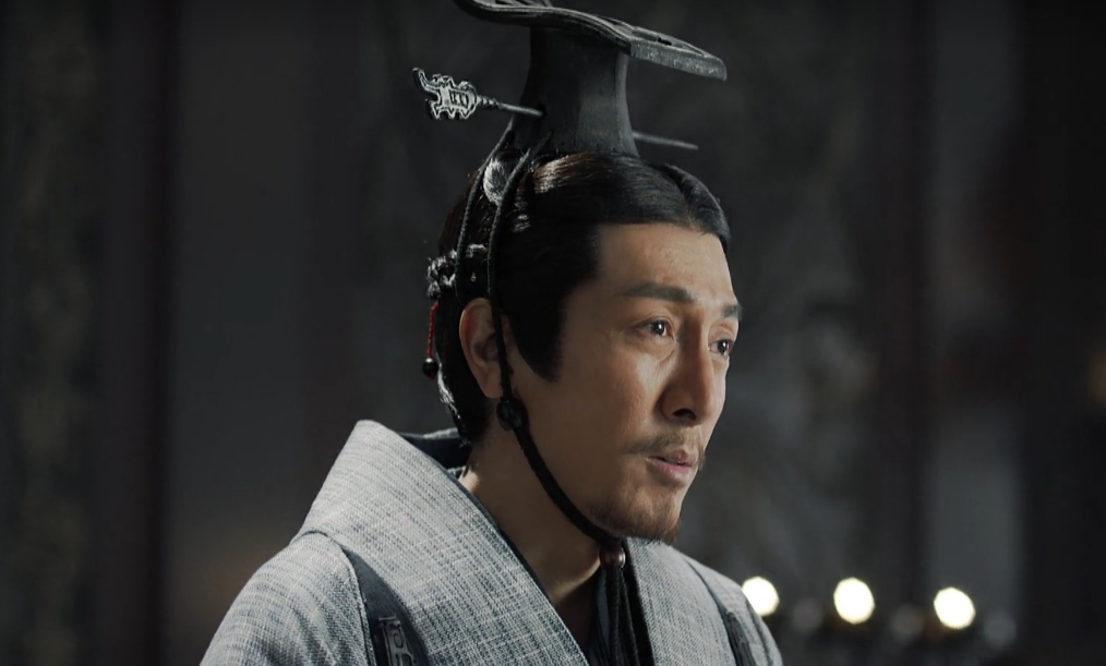 明明王绾是丞相秦始皇为何不采纳他的意见却重用李斯