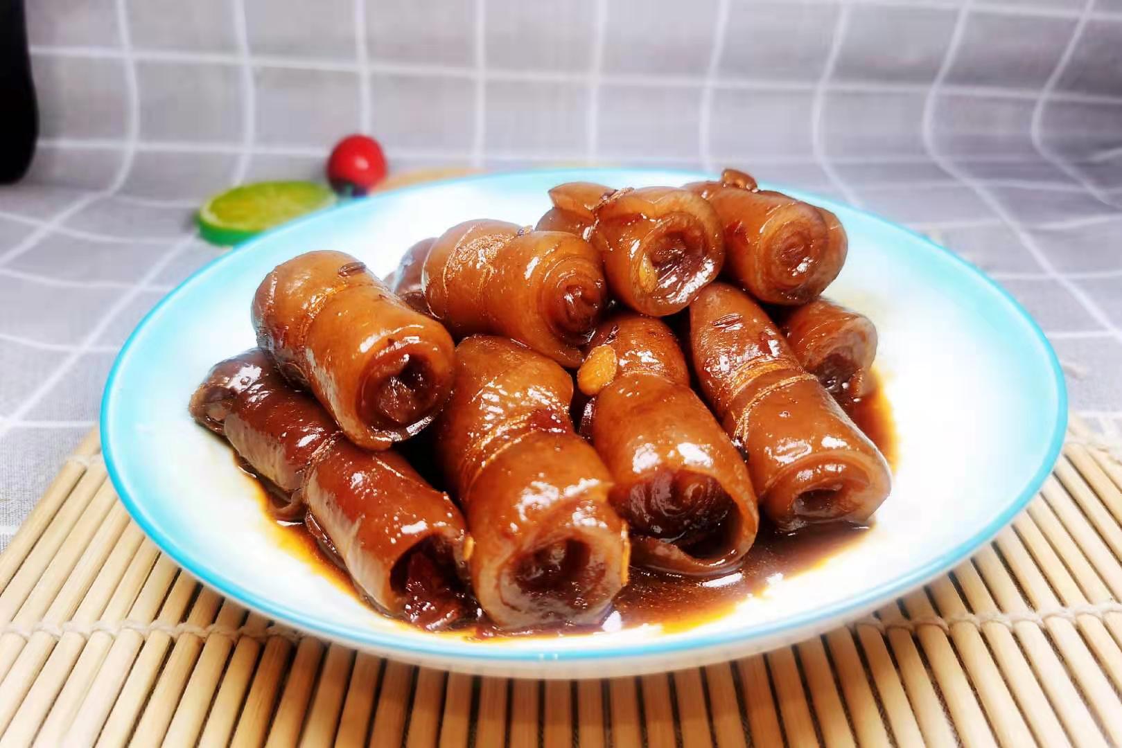 入冬后,这食材买的人特多,5元钱一斤,蛋白质丰富,老少皆宜|猪皮|食材