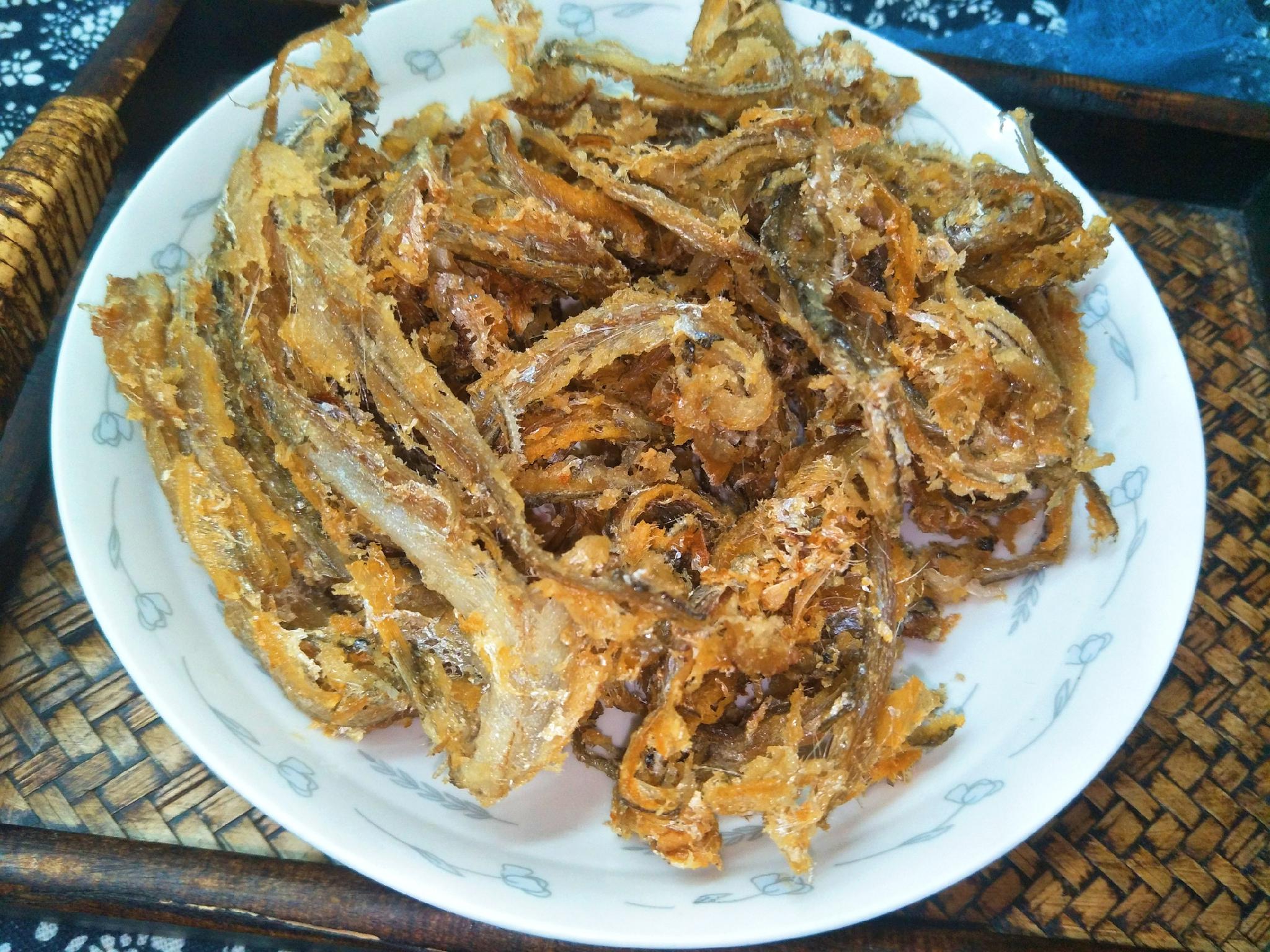 不加面粉炸鱼,又酥又好吃