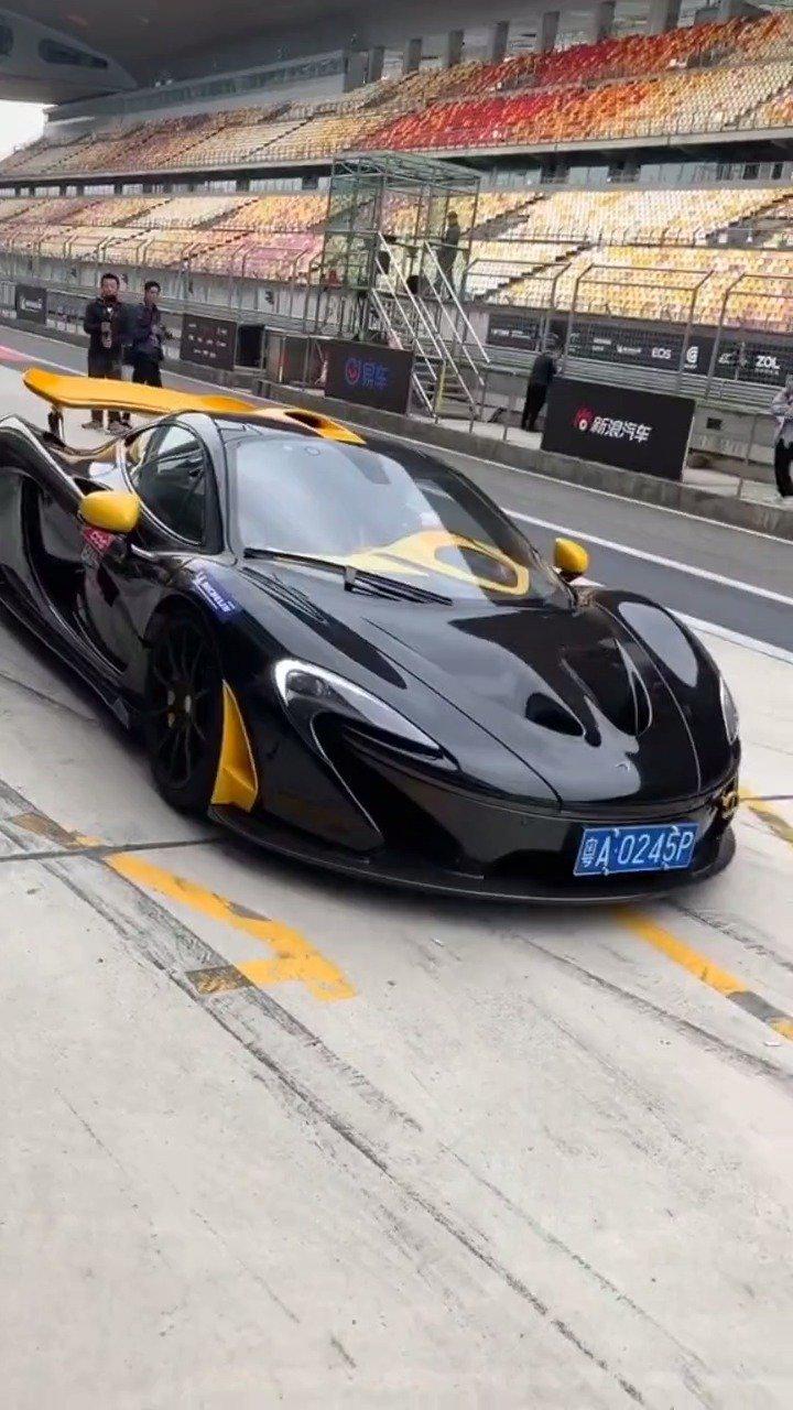 看车牌就知道不简单,你说呢?