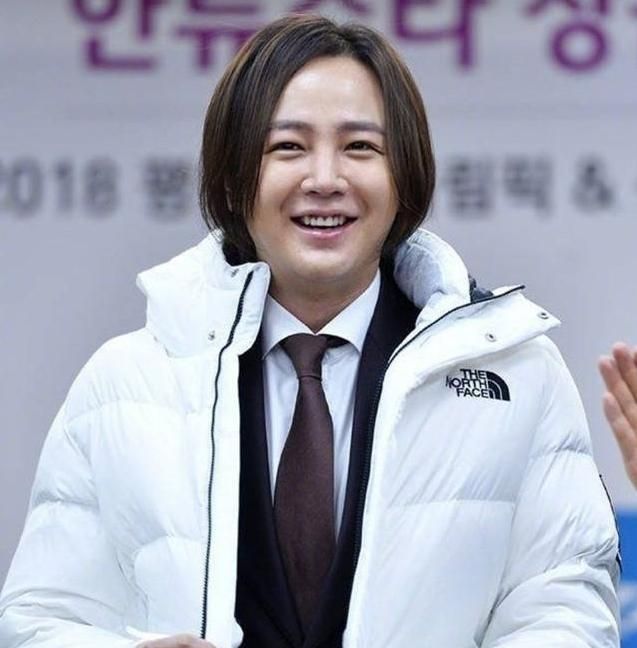 当张根硕变瘦时,减肥成功颜值又回到了顶峰