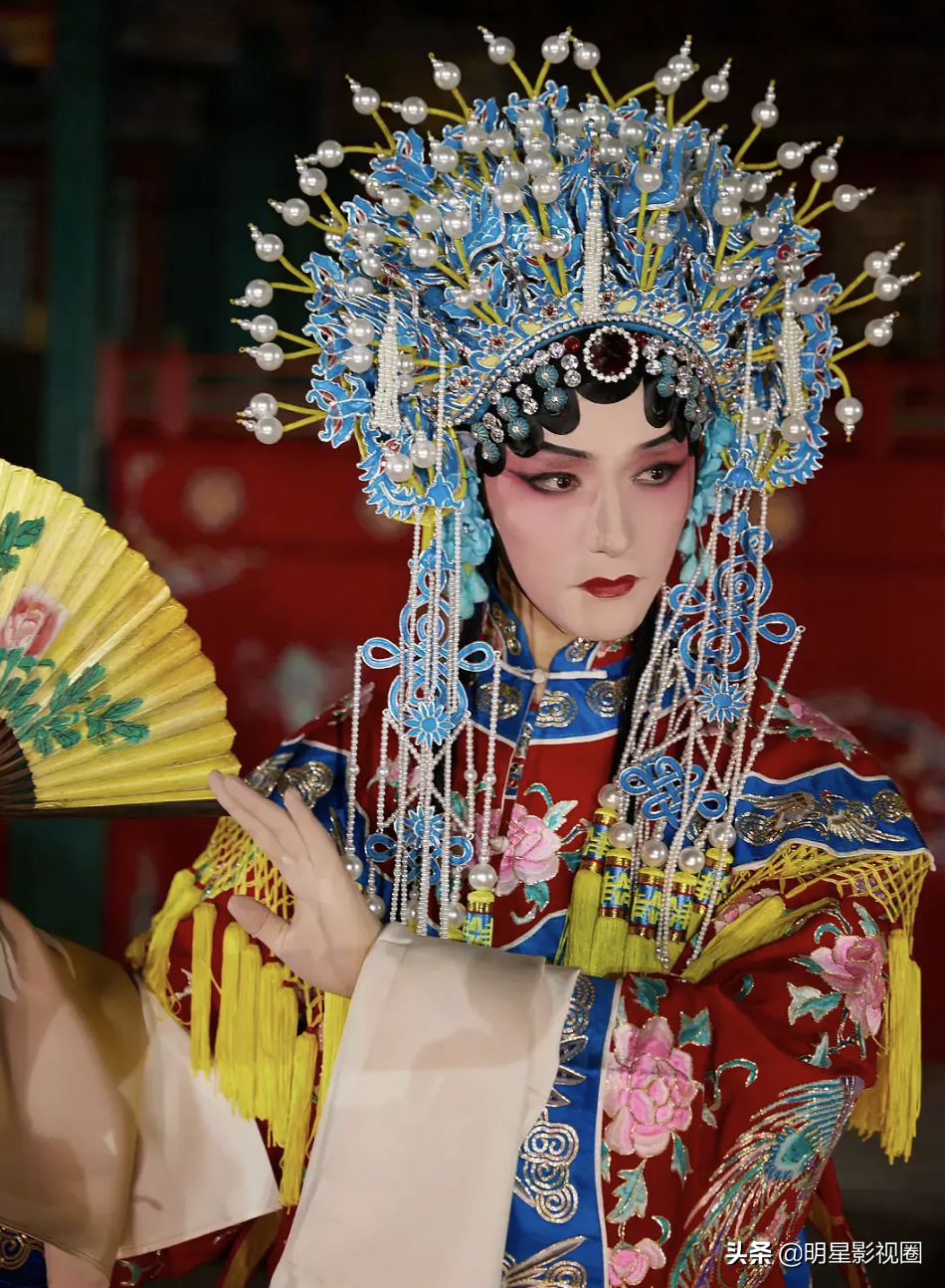 男明星的戏曲扮相,造型绝美太惹眼一个比一个惊艳,你最喜欢谁?