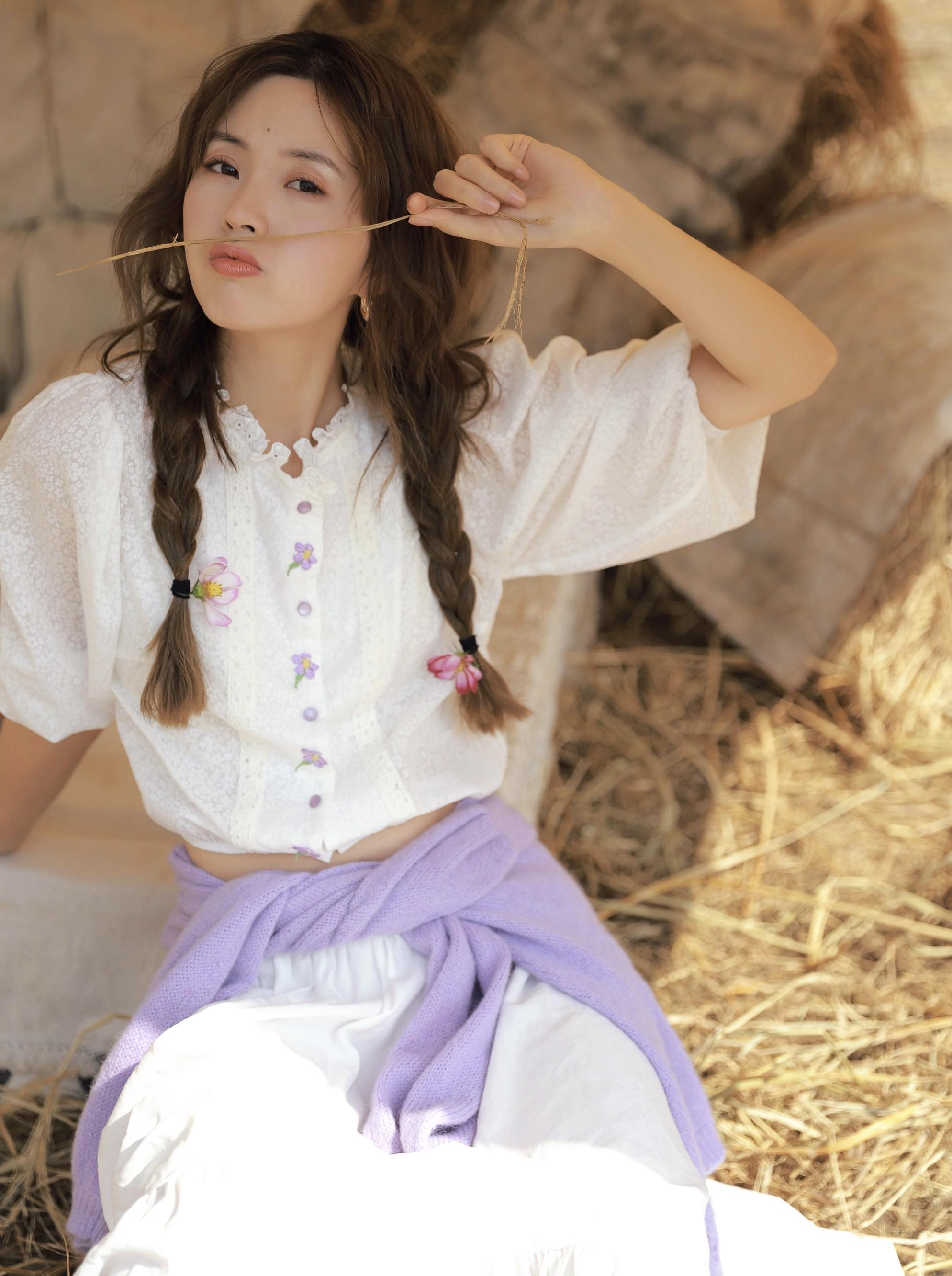 撞脸港星叶蕴仪,曾是南昌大学校花,今黑色羽绒服清纯如初恋