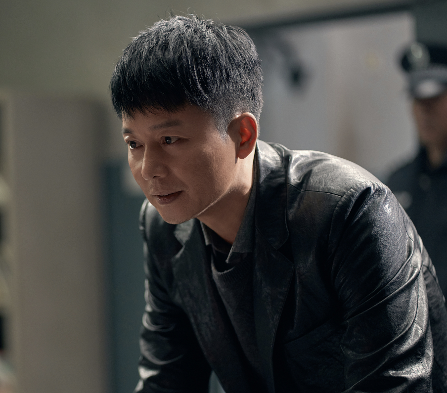 扫黑风暴官宣杀青张艺兴造型帅气演员阵容全是实力股