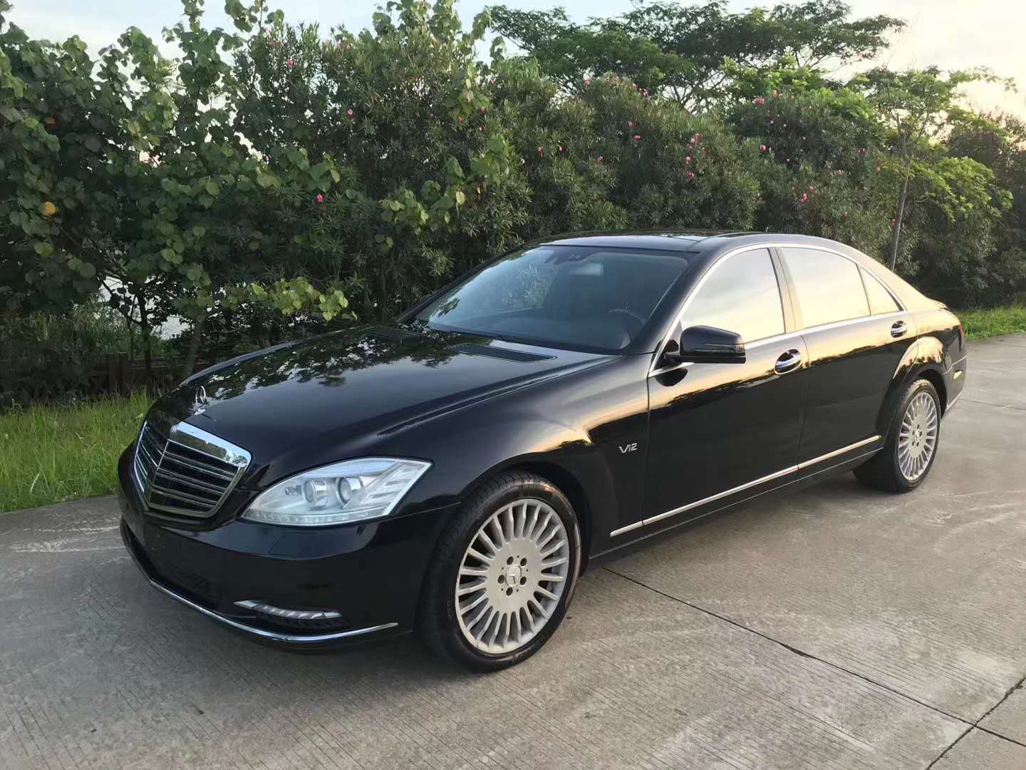 2012款奔驰s600售价10.5万,让我们再次认识了真正的优雅与豪华
