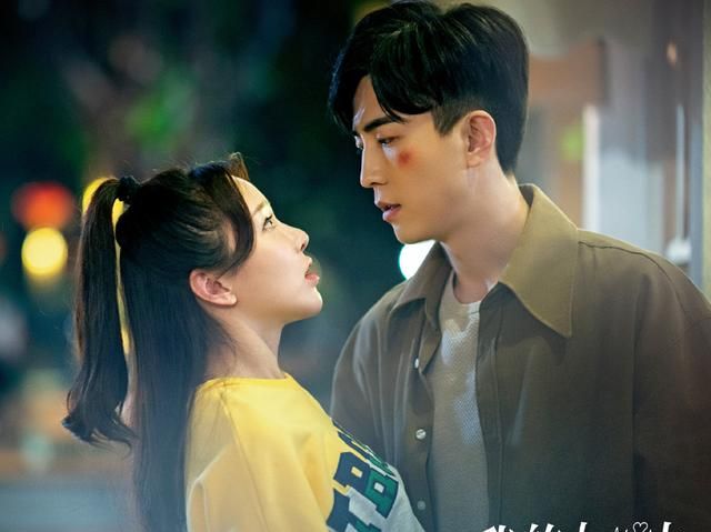 甜宠剧《我的小确幸》官宣定档,两对CP颜值高,不追亏大了休闲区蓝鸢梦想 - Www.slyday.coM 甜宠剧《我的小确幸》官宣定档,两对CP颜值高,不追亏大了休闲区蓝鸢梦想 - Www.slyday.coM