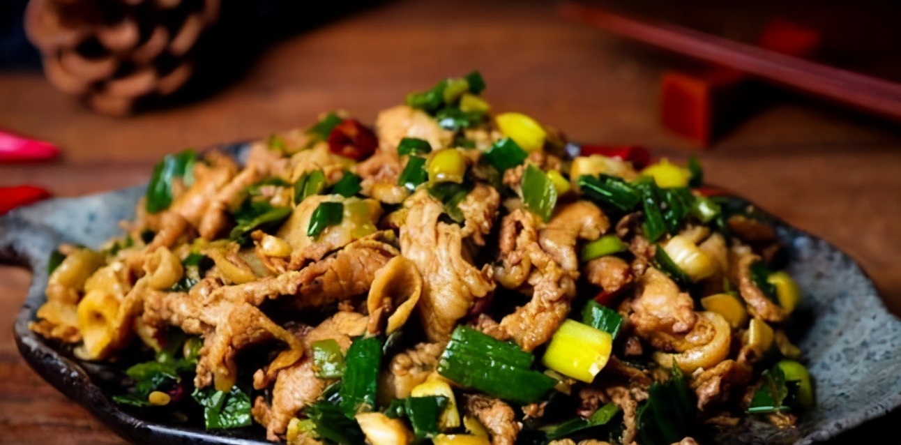 略放凉后切件即可.