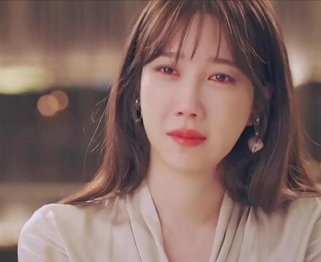 《顶楼》:沈秀莲还有孪生姐妹,并且是双胞胎的生母?