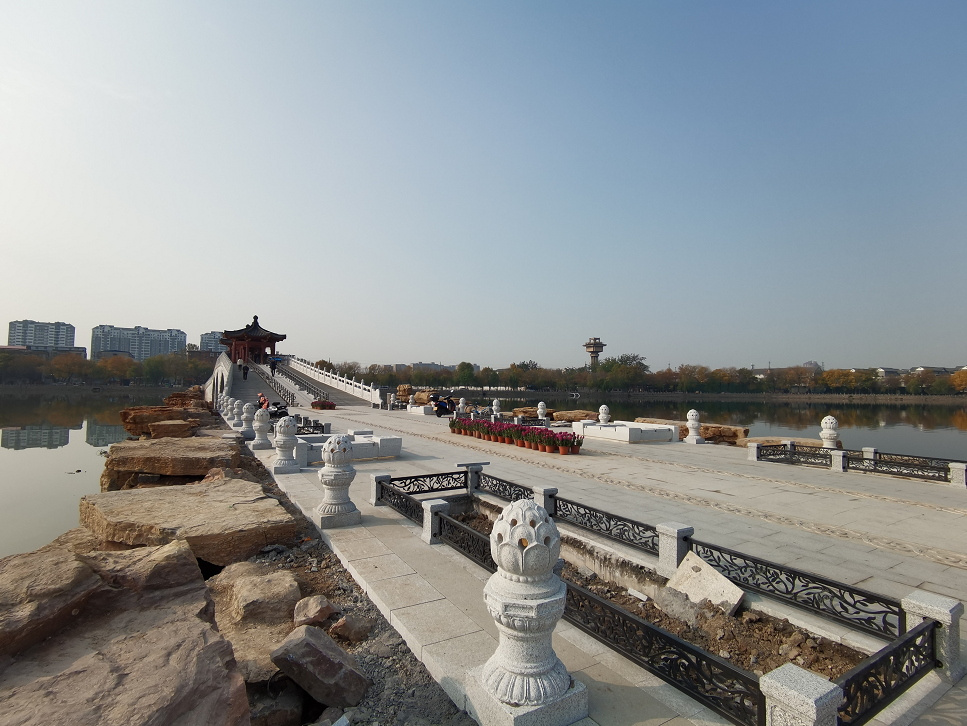 翁城广场2020年,开封大南门瓮城广场一改往日旧貌,迎来了新面貌,成为