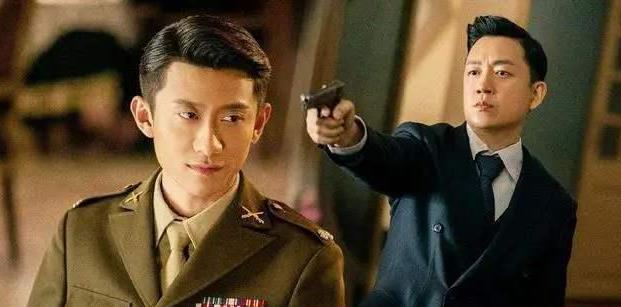 《局中人》主演是张一山,潘粤明等人,这部电视剧主要讲述了在军营当中