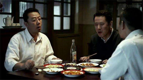 父母爱情：为何安泰几十年对江德福低眉顺眼？其实跟他职业有关！休闲区蓝鸢梦想 - Www.slyday.coM