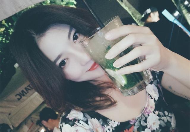 又一女富豪崛起!23岁因意外被迫继承父业,如今掌管8700亿资本