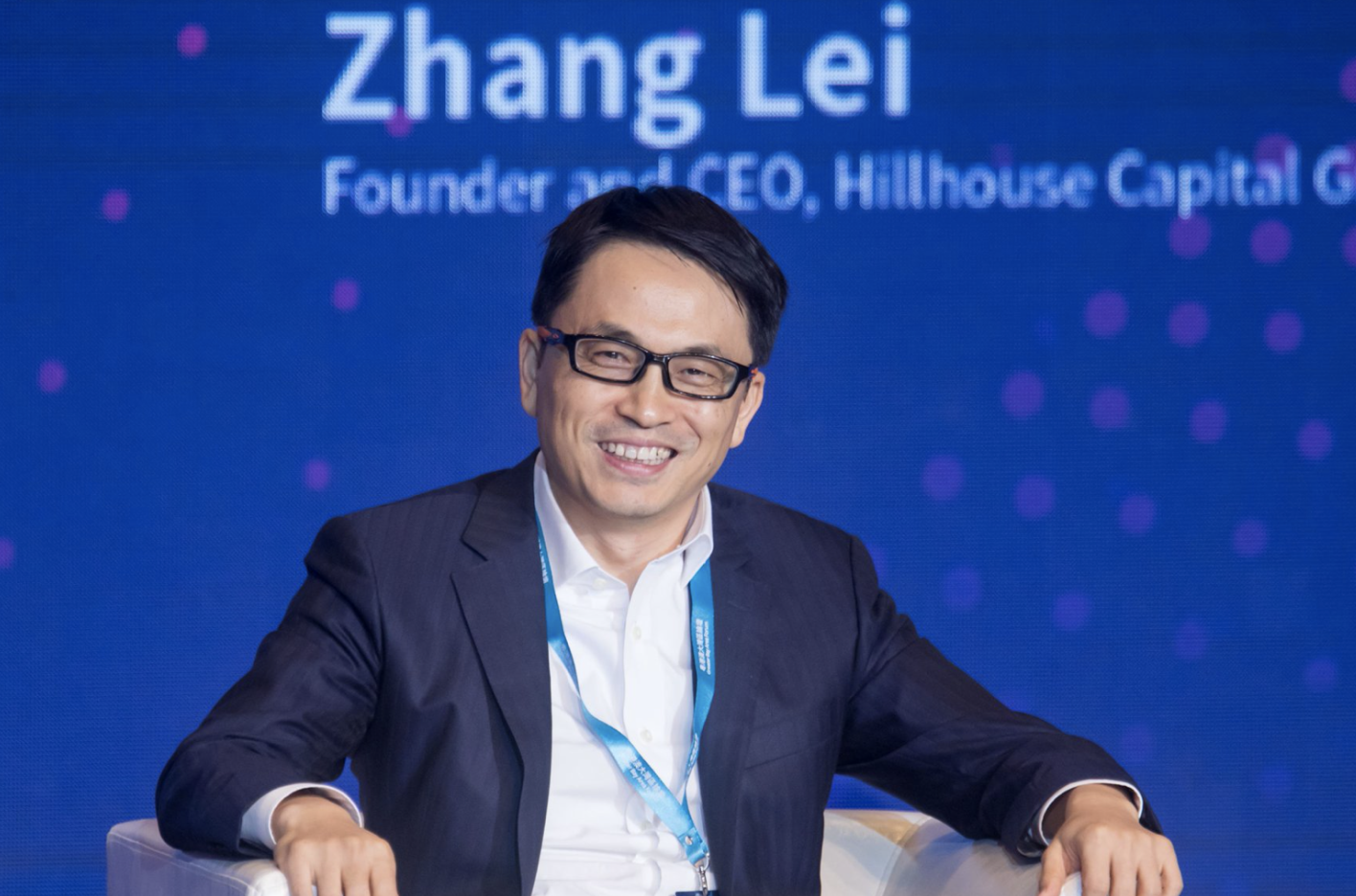 看准就狂买不惧高位接盘张磊半年暴赚200亿