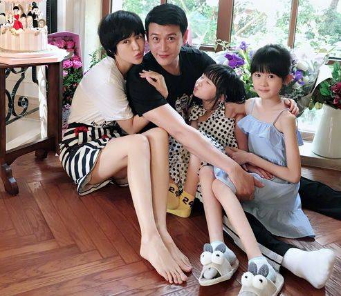 田亮全家一张脸,陆毅全家同款腿,看到沙溢全家:是组团来搞笑?