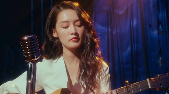 看完《温暖的抱抱》最大感受就是李沁好美!