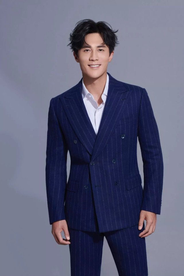 2021年开始,娱乐圈就各种新闻不断,凌美琪扮演者去世,谢娜官宣怀二胎