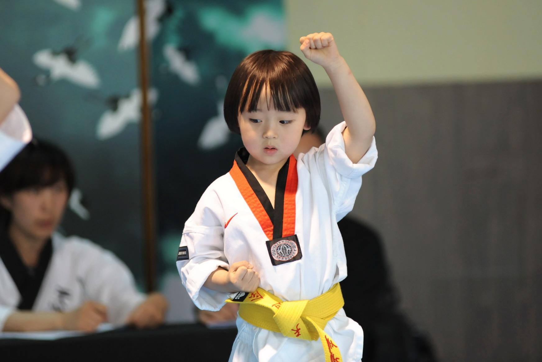 "隐性"重男轻女:总说生男生女无所谓,行为上却出卖了自己|女儿|儿子|