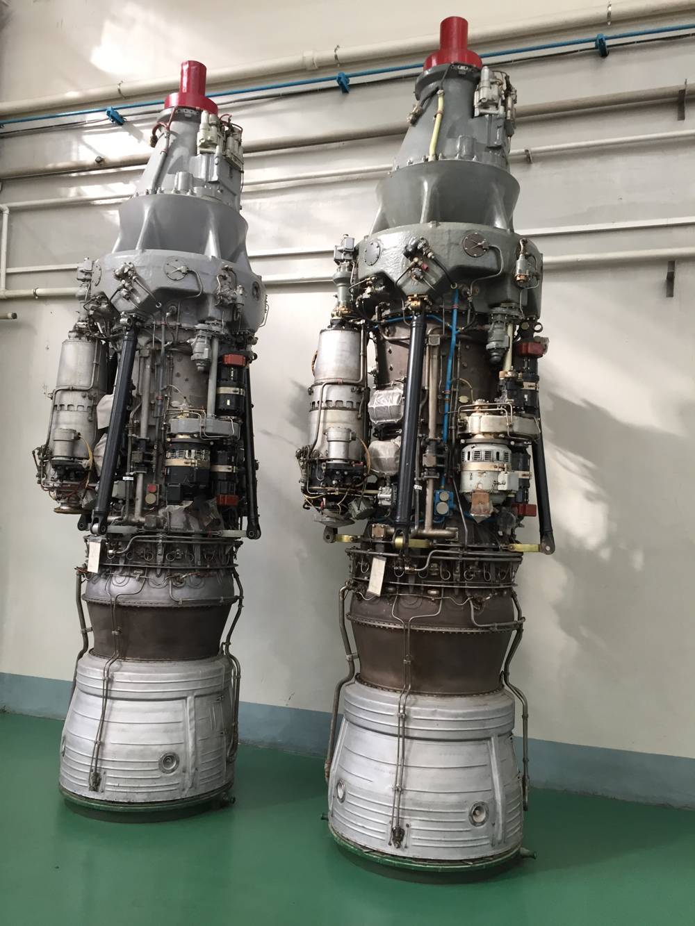 根据相关的介绍来说这款发动机在各方面有了很大的提高,而且正在对