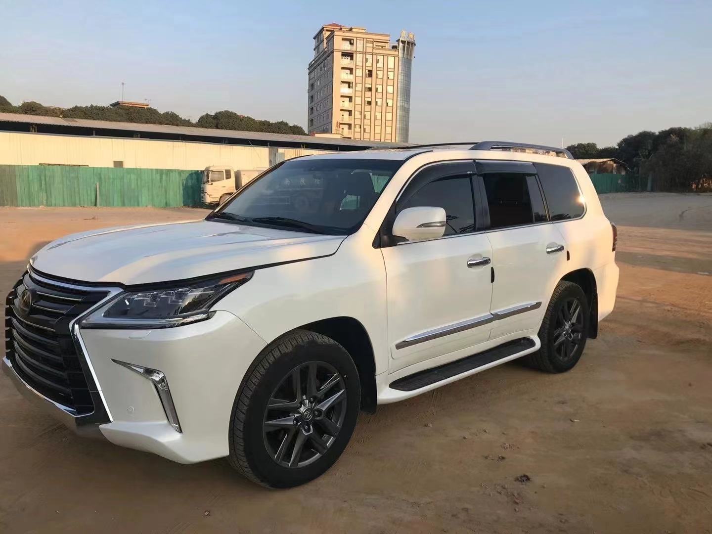 18款雷克萨斯570s售价43万,它将豪华越野车演绎得淋漓尽致