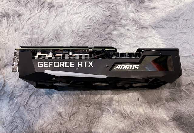 2021年的第一款显卡4299元的3060ti超级雕开箱