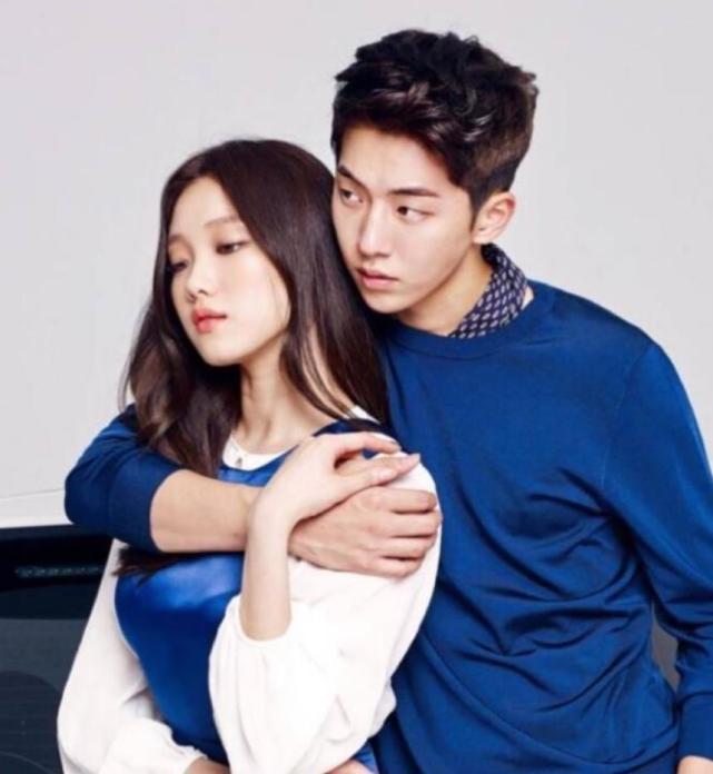 都说南柱赫长得帅,看到早年旧照,网友:杨迪,是你吗?