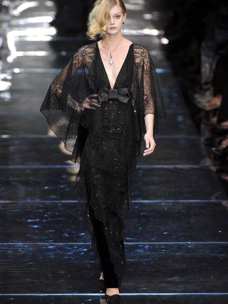 水钻亮片 丝绒薄纱设计经典黑成衣