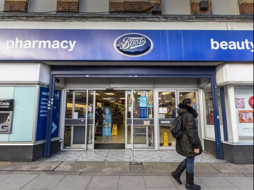 英国连锁药店boots10月26日宣布,将于11月开始为没有症状的人提供12